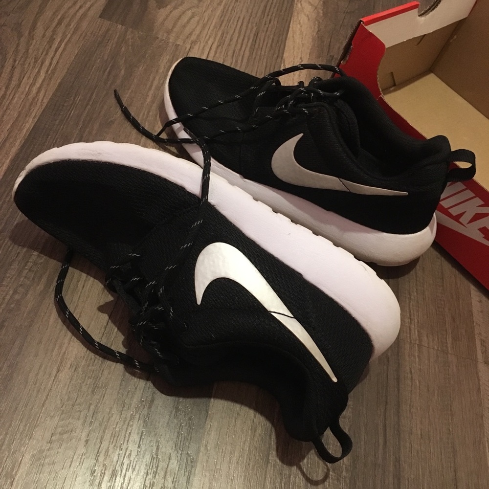 Nike Roshe One